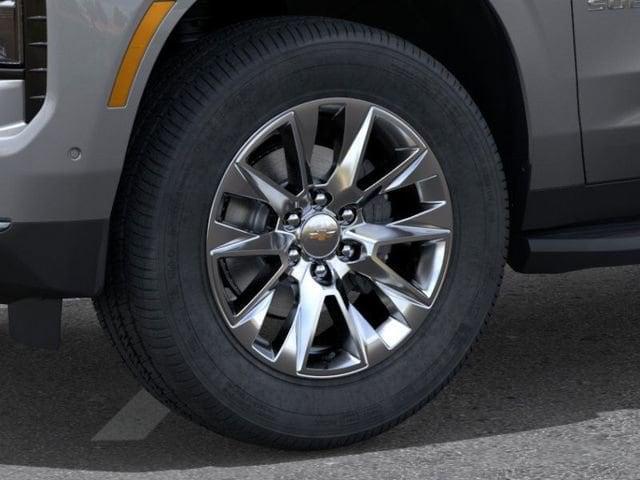 Photo of 2025 Sterling Gray Metallic Chevrolet Suburban