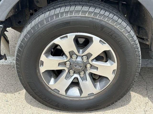 Photo of 2013 Tuxedo Black Metallic Ford F-150