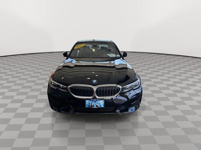 Photo of 2021 Jet Black BMW 330