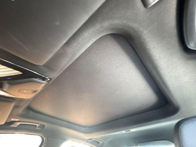 Photo of 2021 Jet Black BMW 330