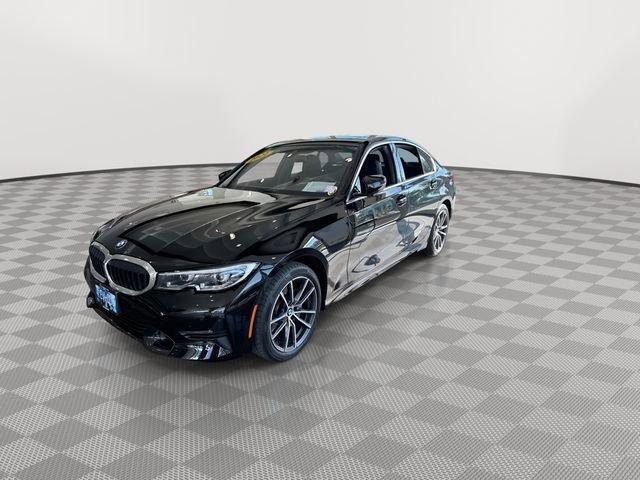 Photo of 2021 Jet Black BMW 330
