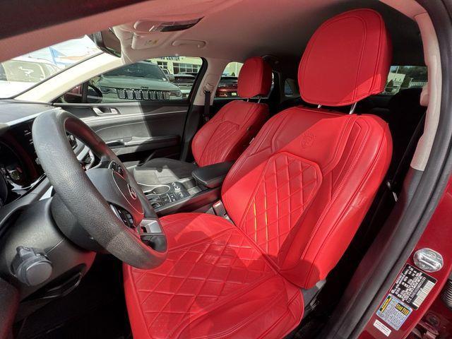 Photo of 2021 Passion Red Kia K5