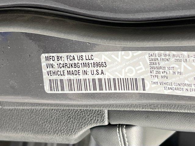 Photo of 2021 Baltic Gray Metallic Clearcoat Jeep Grand Cherokee L