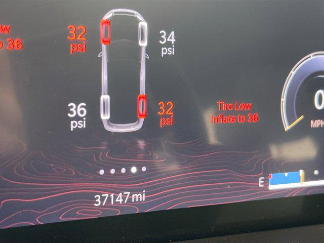 Photo of 2021 Velvet Red Pearlcoat Jeep Grand Cherokee L