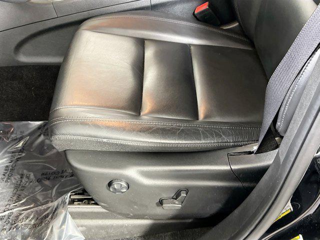Photo of 2022 Diamond Black Crystal Pearlcoat Jeep Grand Cherokee