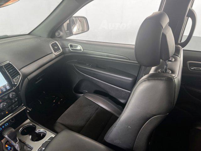 Photo of 2022 Bright White Clearcoat Jeep Grand Cherokee