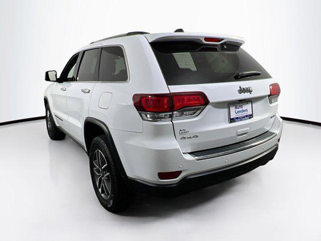 Photo of 2022 Bright White Clearcoat Jeep Grand Cherokee