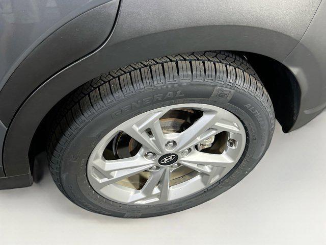 Photo of 2023 Ecotronic Gray Hyundai KONA