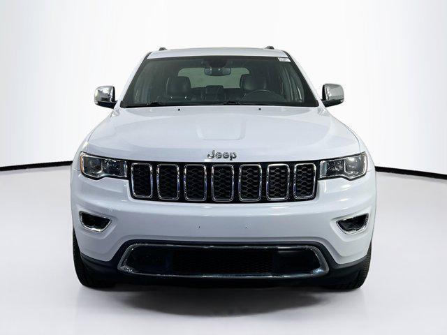 Photo of 2022 Bright White Clearcoat Jeep Grand Cherokee