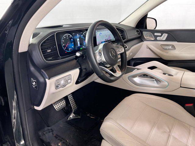 Photo of 2022 Emerald Green Metallic Mercedes-Benz GLS 450