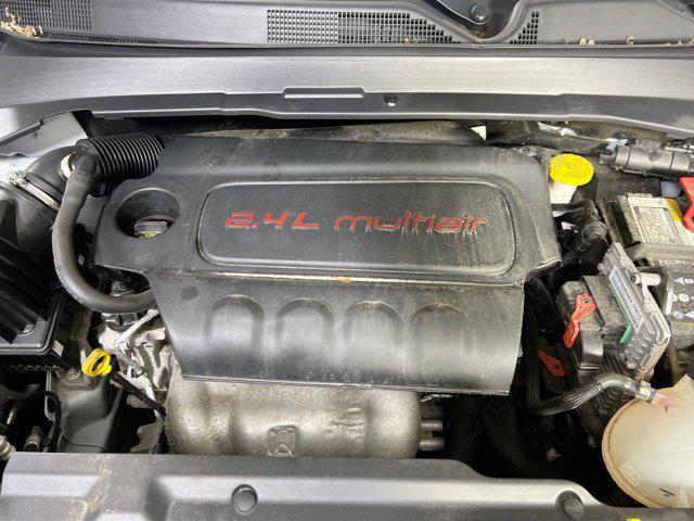 Photo of 2022 Bright White Clearcoat Jeep Compass
