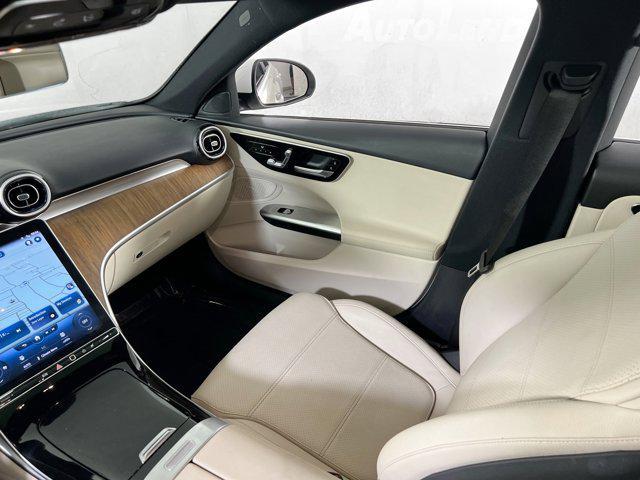 Photo of 2022 Polar White Mercedes-Benz C-Class