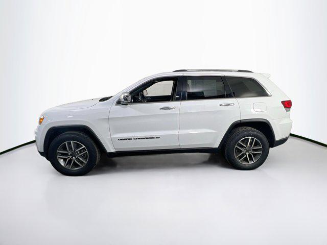 Photo of 2022 Bright White Clearcoat Jeep Grand Cherokee