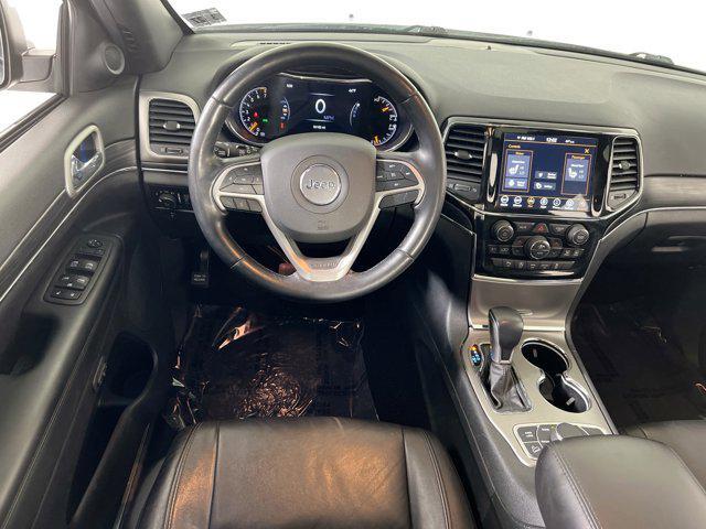 Photo of 2022 Bright White Clearcoat Jeep Grand Cherokee