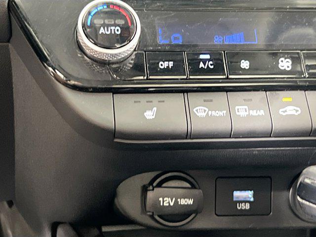 Photo of 2023 Phantom Black Hyundai ELANTRA