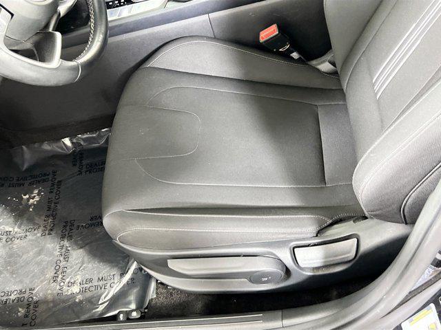 Photo of 2023 Phantom Black Hyundai ELANTRA