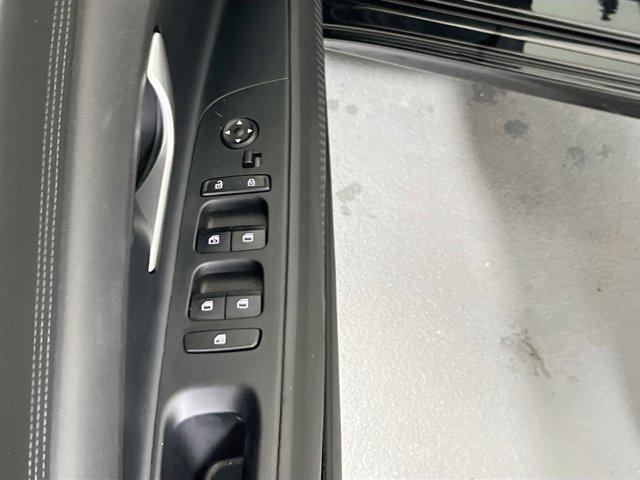 Photo of 2023 Phantom Black Hyundai ELANTRA