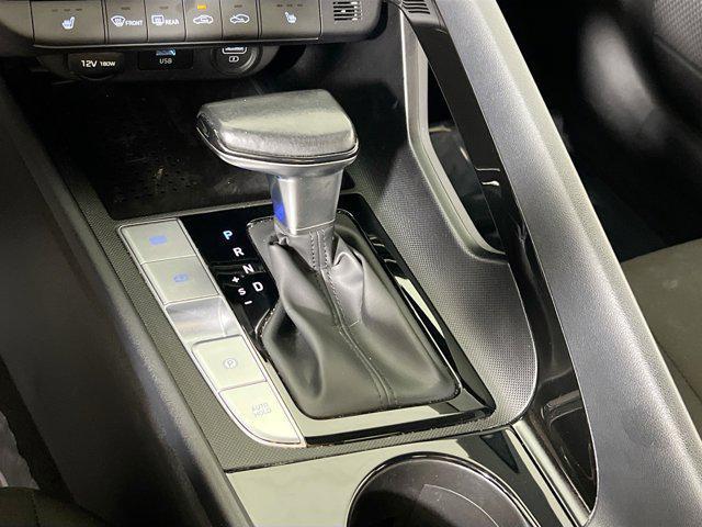 Photo of 2023 Phantom Black Hyundai ELANTRA