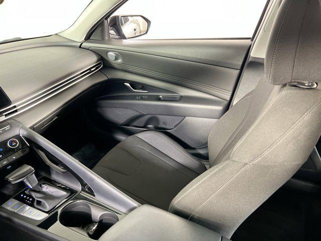 Photo of 2023 Phantom Black Hyundai ELANTRA