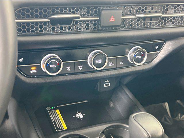 Photo of 2023 Crystal Black Pearl Honda HR-V