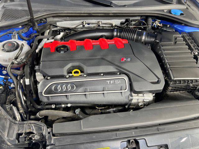 Photo of 2018 Ara Blue Crystal Effect Audi RS 3