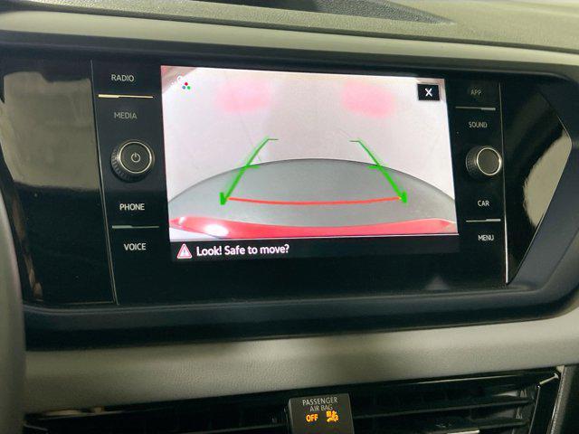 Photo of 2022 Kings Red Metallic Volkswagen Taos