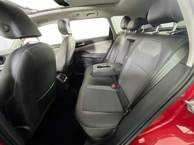 Photo of 2022 Kings Red Metallic Volkswagen Taos