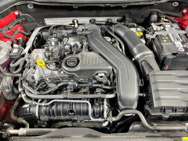 Photo of 2022 Kings Red Metallic Volkswagen Taos