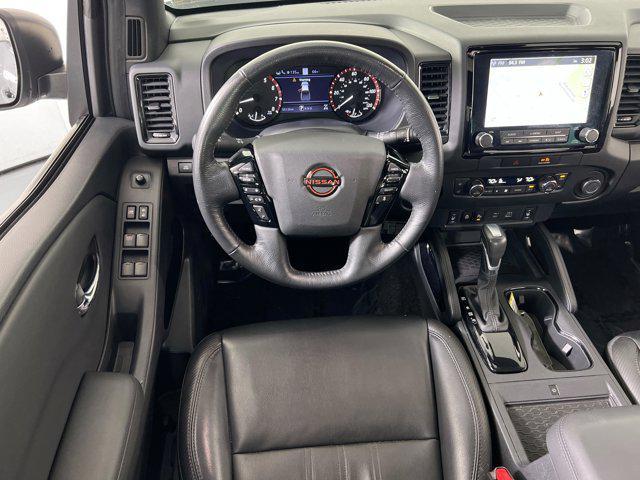 Photo of 2022 Boulder Grey Pearl Nissan Frontier