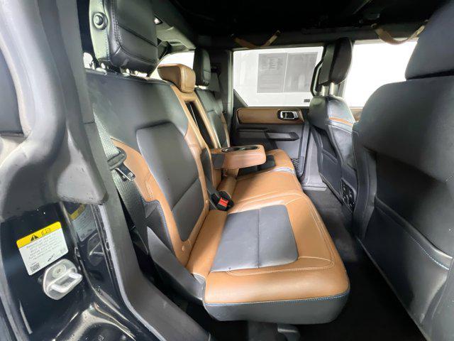Photo of 2024 Shadow Black Ford Bronco