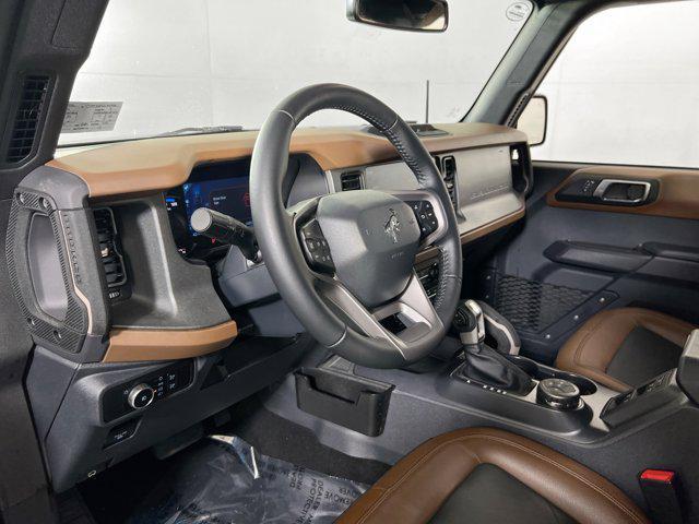 Photo of 2024 Shadow Black Ford Bronco