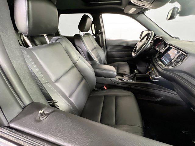 Photo of 2022 DB Black Clearcoat Dodge Durango