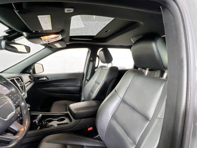 Photo of 2022 DB Black Clearcoat Dodge Durango