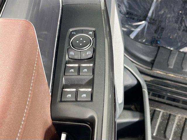 Photo of 2022 Agate Black Metallic Ford F-150