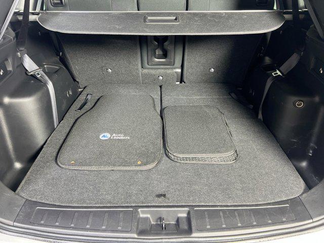 Photo of 2022 White Diamond Mitsubishi Outlander