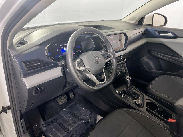 Photo of 2022 Pure White Volkswagen Taos