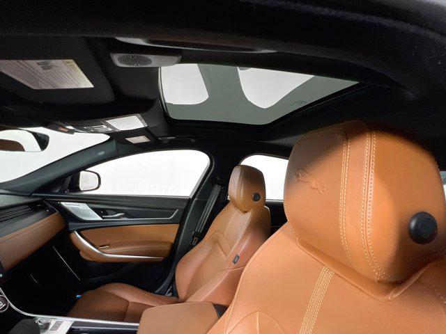 Photo of 2022 Portofino Blue Metallic Jaguar XF