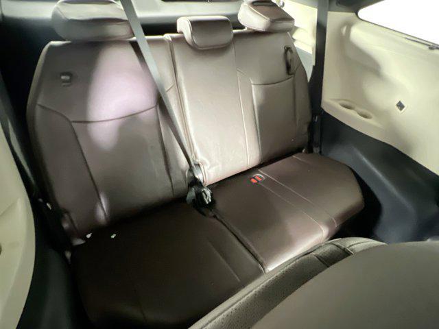 Photo of 2024 Celestial Silver Metallic Toyota Sienna