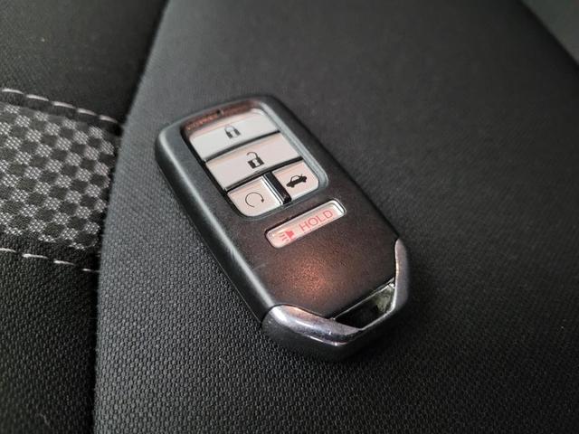 Photo of 2020 Lunar Silver Metallic Honda Civic