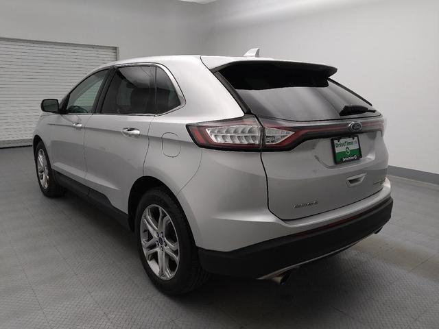 Photo of 2017 Ingot Silver Metallic Ford Edge