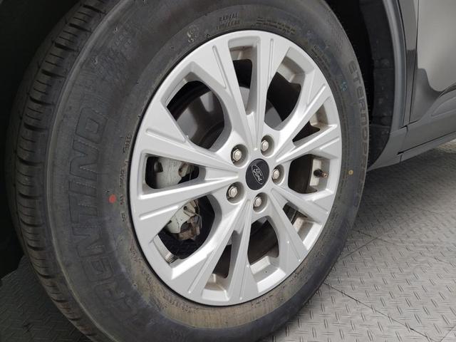 Photo of 2023 Agate Black Metallic Ford Escape
