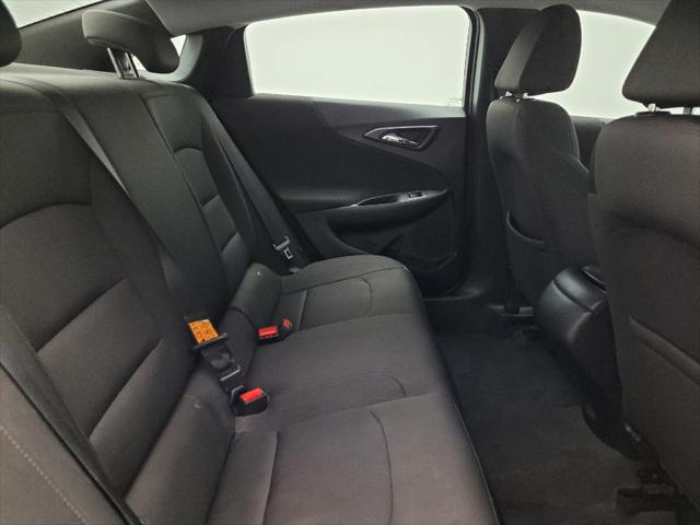 Photo of 2019 Pacific Blue Metallic Chevrolet Malibu