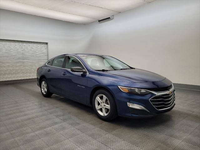 Photo of 2019 Pacific Blue Metallic Chevrolet Malibu