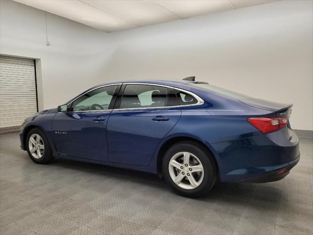 Photo of 2019 Pacific Blue Metallic Chevrolet Malibu
