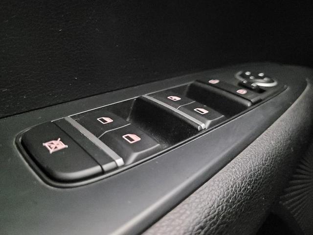 Photo of 2019 Aurora Black Kia Forte