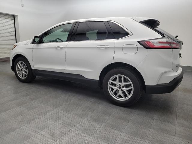 Photo of 2024 White Ford Edge