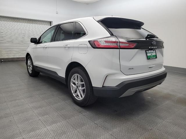Photo of 2024 White Ford Edge