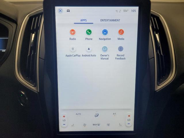 Photo of 2024 White Ford Edge