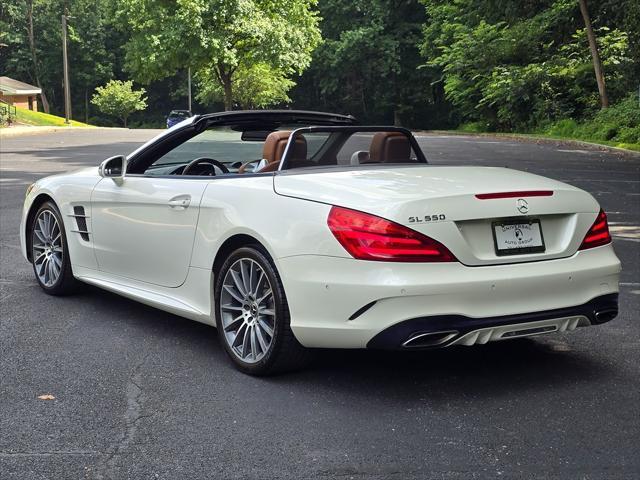 Photo of 2017 designo Diamond White Metallic Mercedes-Benz SL 550