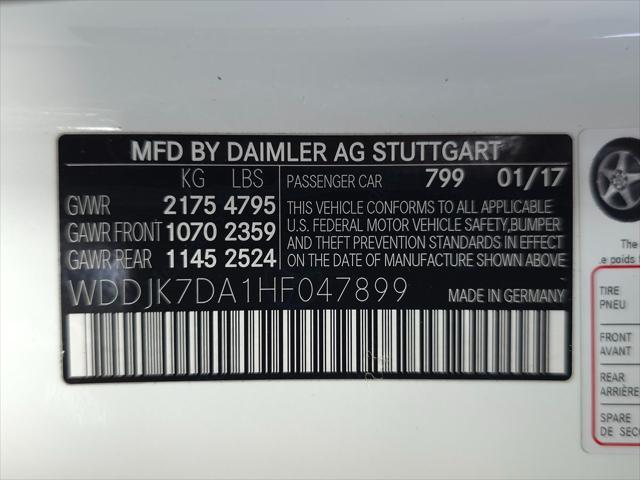 Photo of 2017 designo Diamond White Metallic Mercedes-Benz SL 550